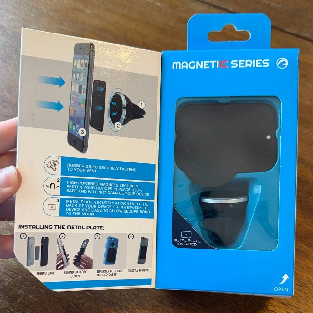 ☀️3/$20 Black Magnetic Vent Mount